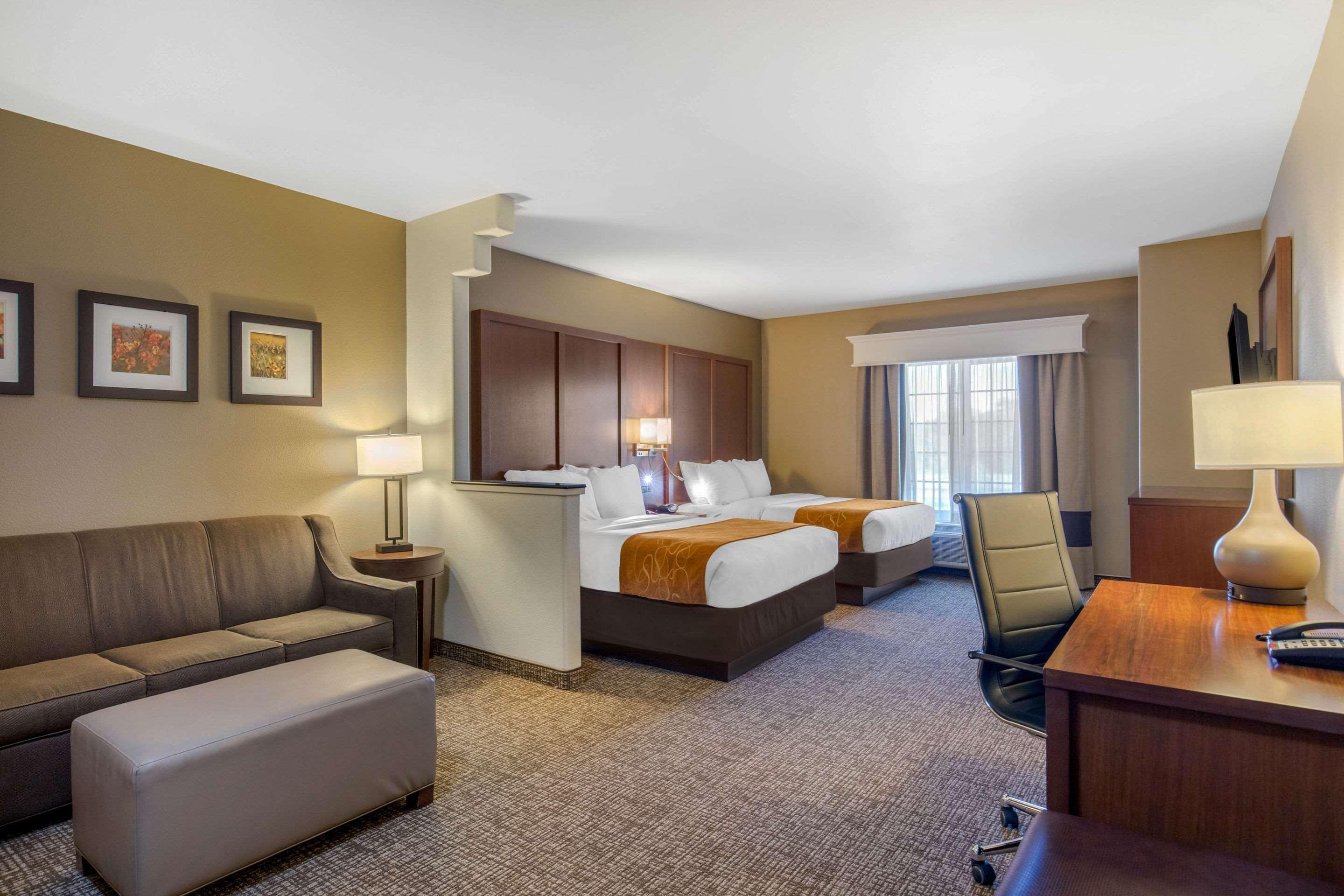 Comfort Suites Marshall Ngoại thất bức ảnh