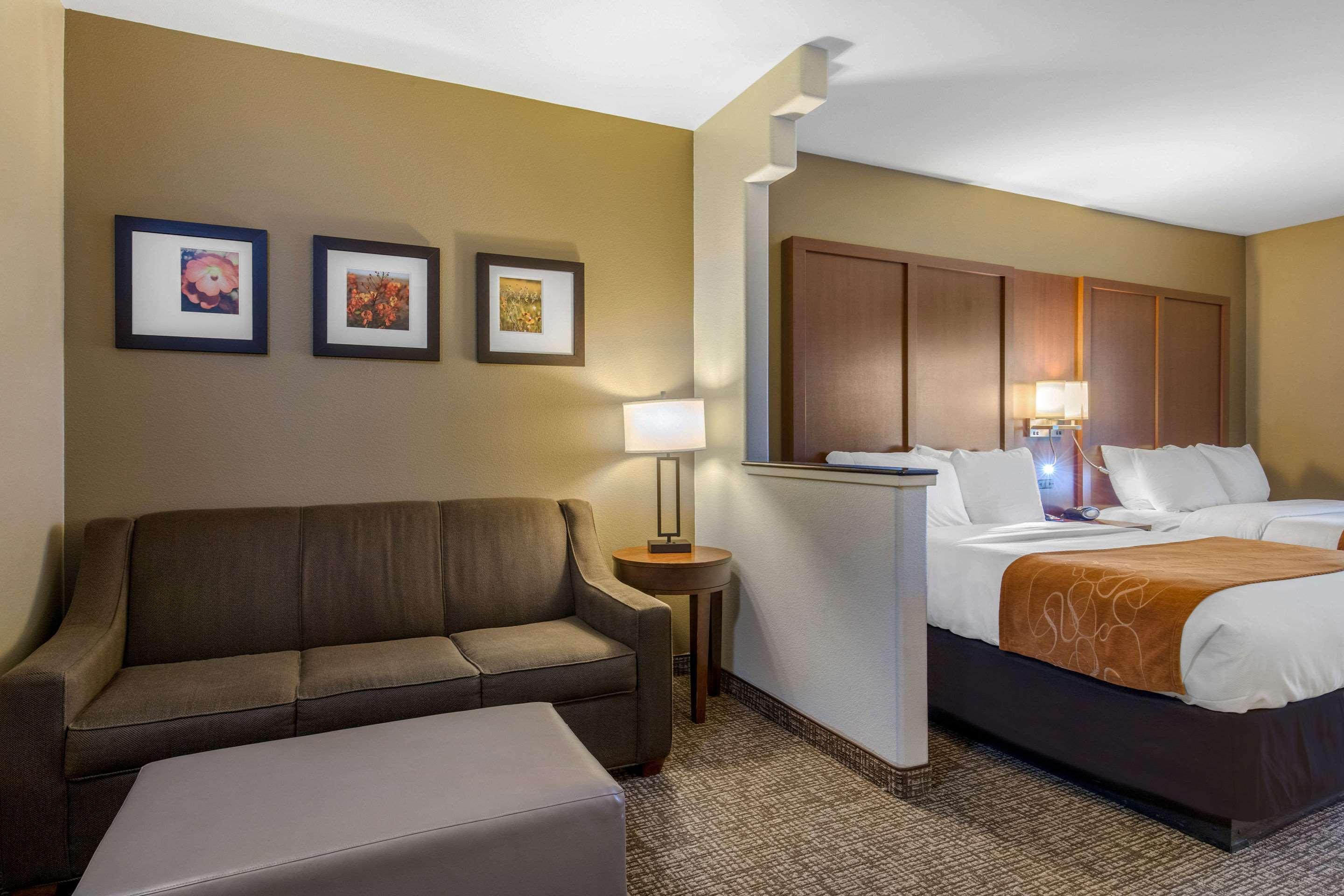 Comfort Suites Marshall Ngoại thất bức ảnh