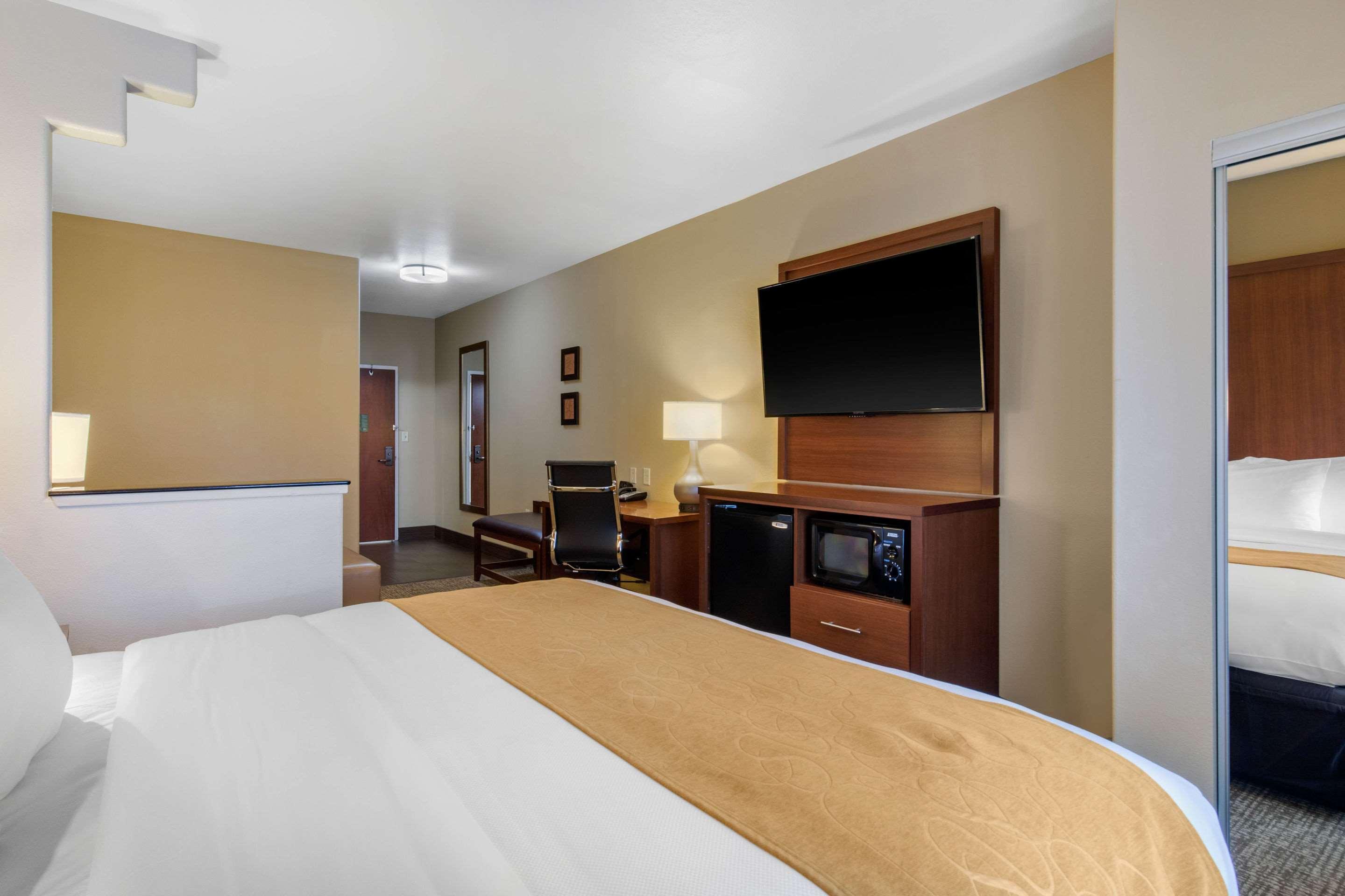 Comfort Suites Marshall Ngoại thất bức ảnh